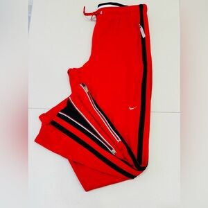 Nike Dri-Fit Women’s Athletic Pants Red With Pockets Size M‎